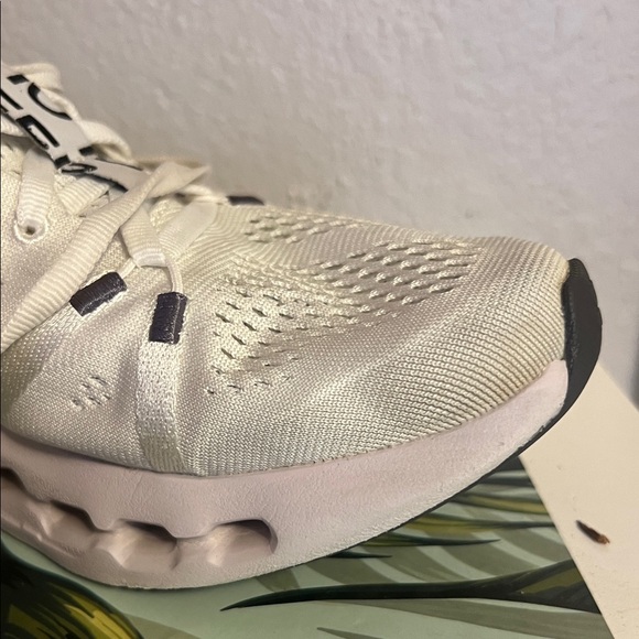 On Running White Sneakers with Black Details - Picture 6 of 12